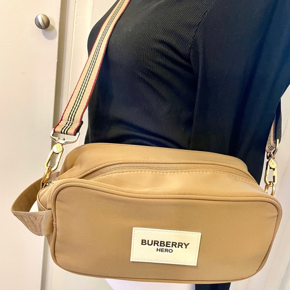 Brand new burberry - Picture 4 of 15
